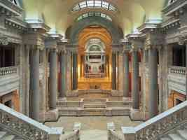 interior of the state capital building frankfort kentucky