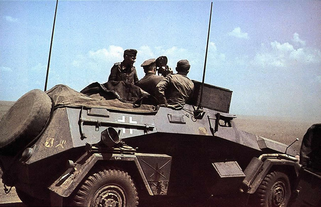 Sdkfz222 Reconnaissance Vehicle - German World War 2 Colour Wallpaper
