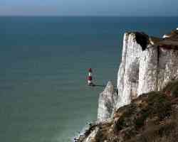 cliffs of dover and lighthouse