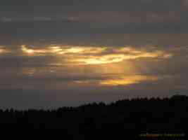 cloudy sunset at hothfield heathlands
