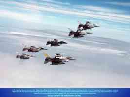 f16c fighting falcons in formation