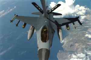 jet fighter refueling in flight