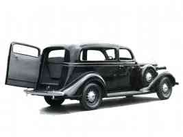 1936 Dodge Commercial Sedan rvr BW