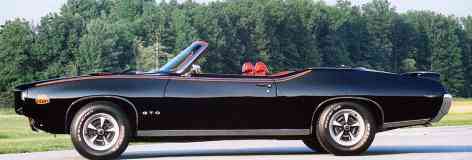 1969 Pontiac GTO Judge Ram Air IV Convertible Black sv